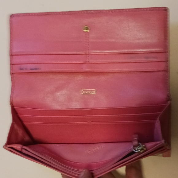 COACH Genuine Leather Wallet - Picture 8 of 10